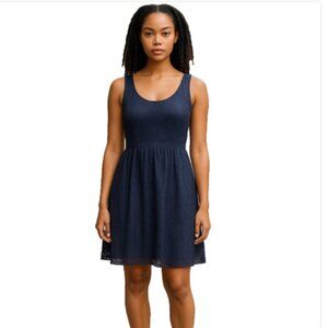 Women’s Black Lace Dress Large Sleeveless Scoop Neck Fit & Flare Lined Party EUC